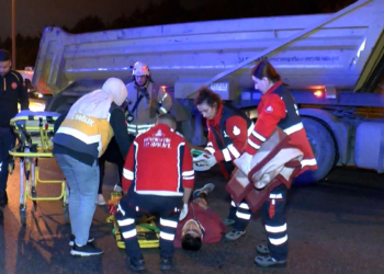 İki motosiklet sürücüsü şakalaşırken kazaya yol açtı