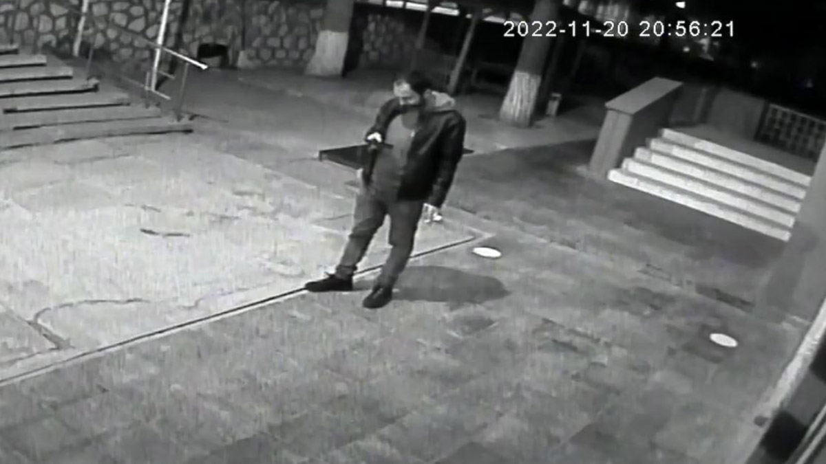 Turne dönüşünde tiyatro ekibinin son anları