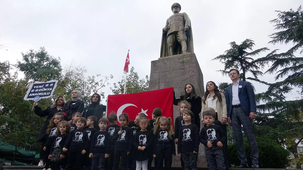 Atatürk trabzon'da saygı ile anıldı