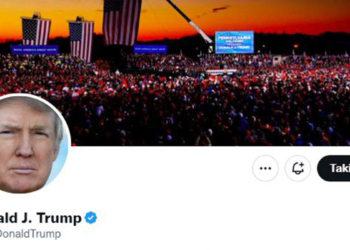 Donald Trump'ın Twitter hesabı yeniden açıldı