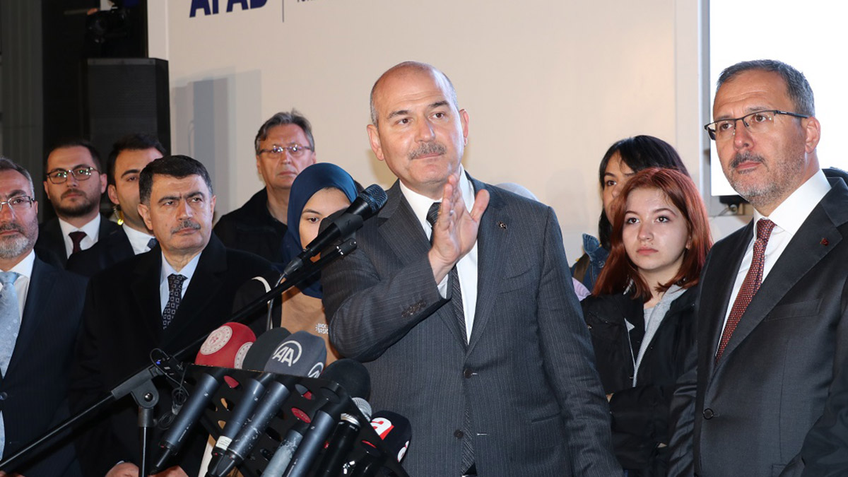 'Deprem Anı Çök-Kapan-Tutun ve Tahliye Tatbikatı' düzenlendi