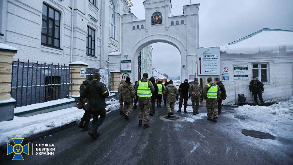 Ortodoks Hristiyan manastırına baskın