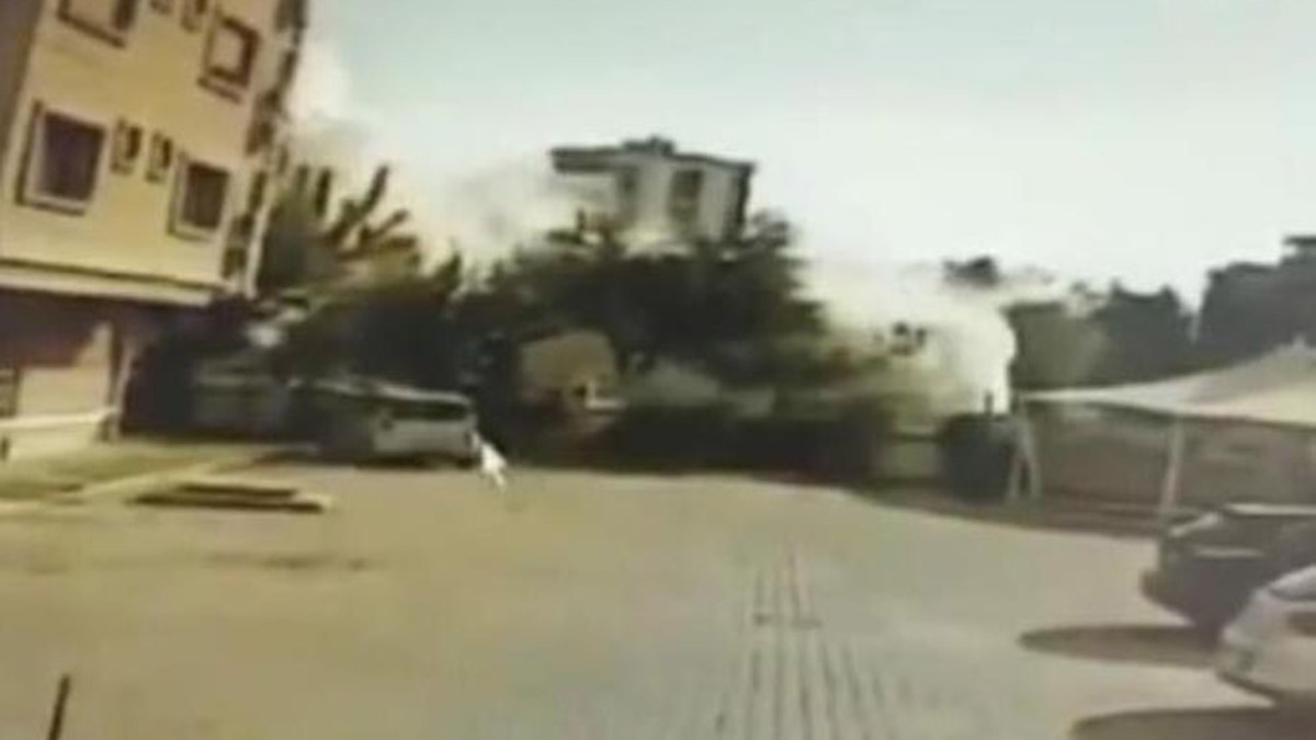 İzmir'deki depremde 11 kişinin yaşamını yitirdiği, 7 kişinin de yaralandığı Yağcıoğlu Apartmanı davasında, müteahhit Şerafettin Ağar (71) ile fenni mesul Orhan Ayber'e (80) 'bilinçli taksirle birden fazla kişinin ölümüne ve yaralanmasına neden olmak' suçundan yerel mahkemenin verdiği 12'şer yıl 6'şar ay hapis cezası, istinaf mahkemesince kaldırıldı.