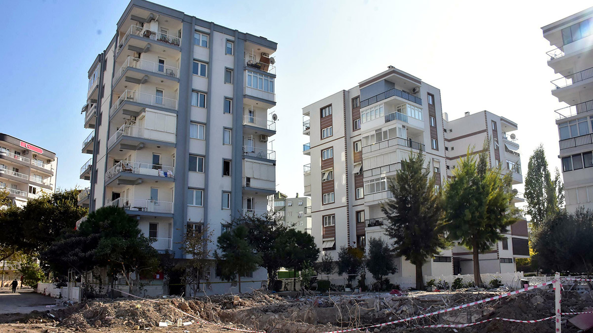 İzmir'deki büyük depremde 11 kişinin yaşamını yitirdiği, 7 kişinin de yaralandığı Yağcıoğlu Apartmanı davasında istinaf savcısı: Sanıklara fazla ceza tayini yapılmış
