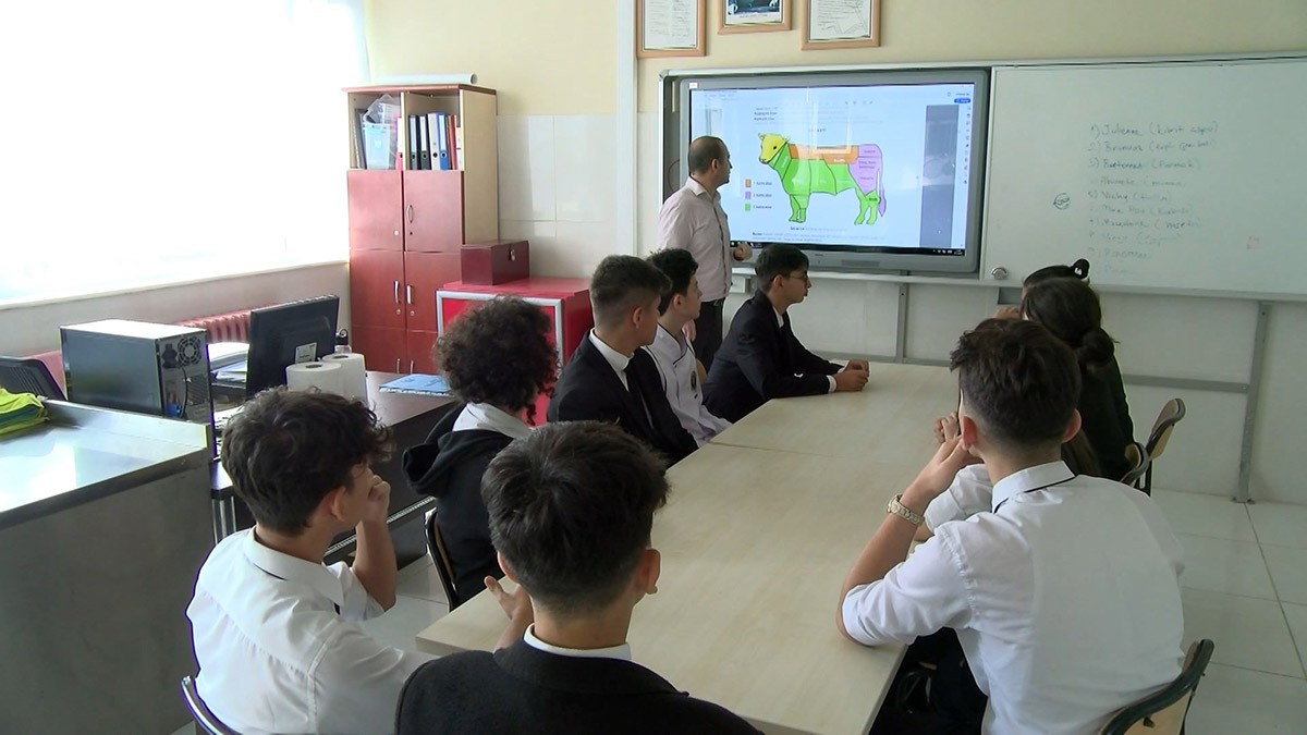 Kumburgaz Mesleki ve Teknik Anadolu Lisesi 25.5 milyon ciro yaptı