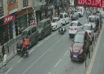 Motokuryeye çarpmamak için hamle yaptı