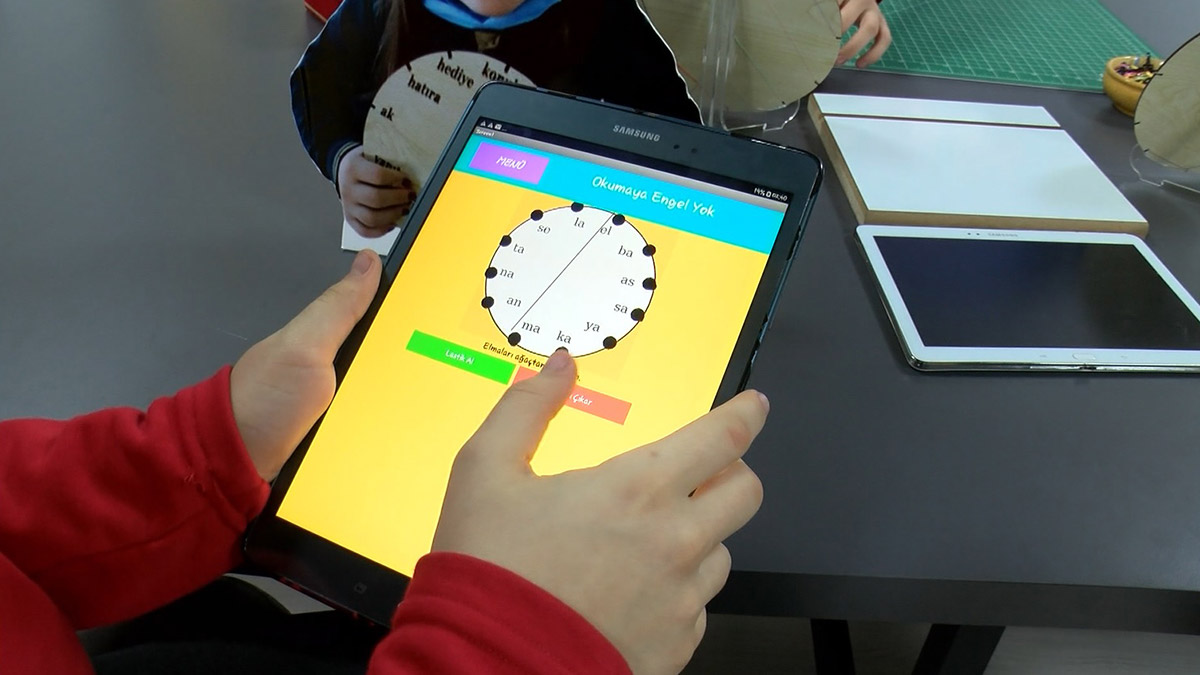 Zihinsel engelli bireylerden etkilenerek proje yaptılar