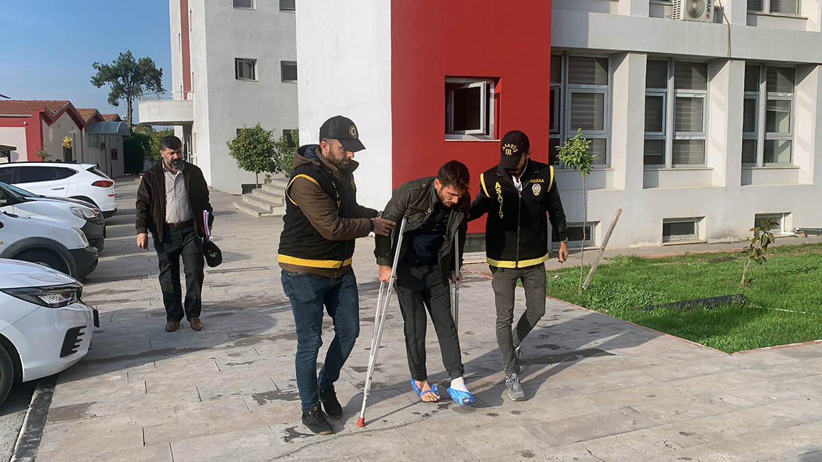 "Sokaktan hızlı geçme" tartışması 2 can aldı