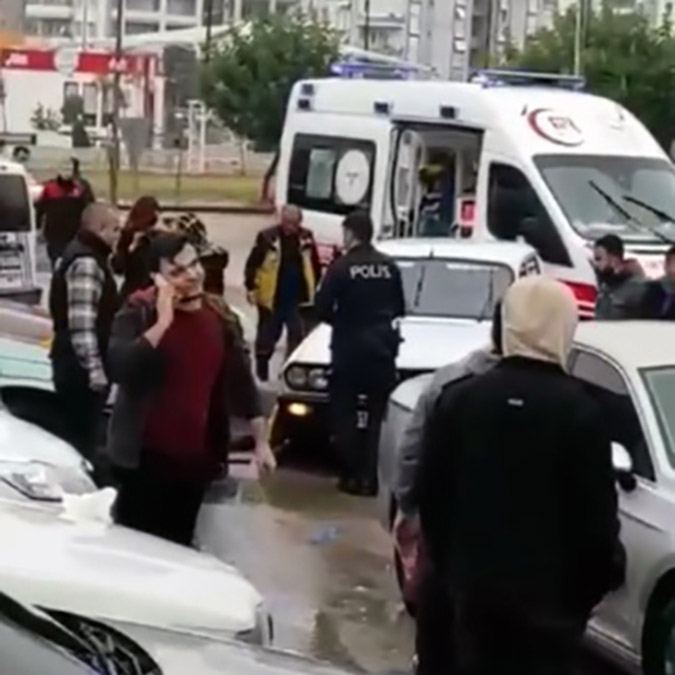 "Sokaktan hızlı geçme" tartışması 2 can aldı