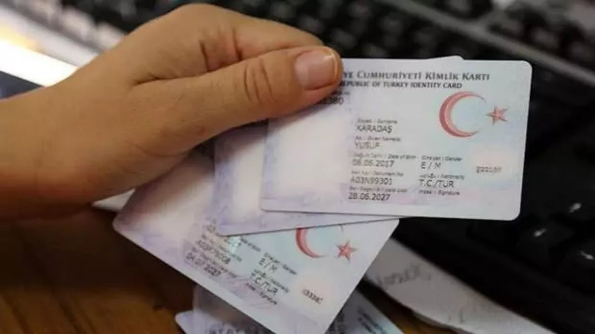 221 bin 671 Suriyeli Türk vatandaşlığı aldı