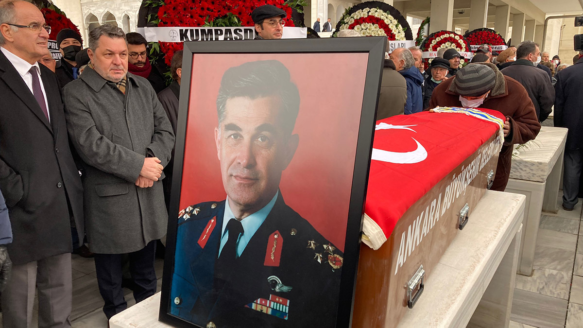 28 Şubat hükümlüsü Vural Avar toprağa verildi