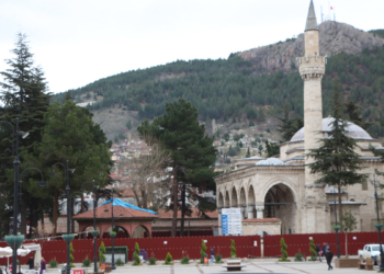 537 yıllık Hatuniye Camisi, restorasyona alındı