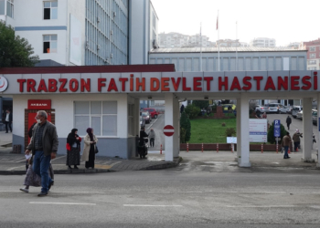 Acil serviste doktora darp, sekretere hakaret