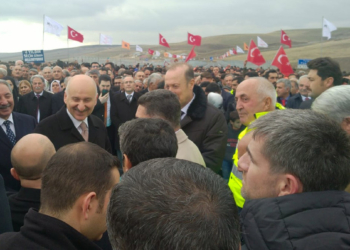 Ağrı-Hamur-Tutak-Patnos devlet yolu hizmete açıldı