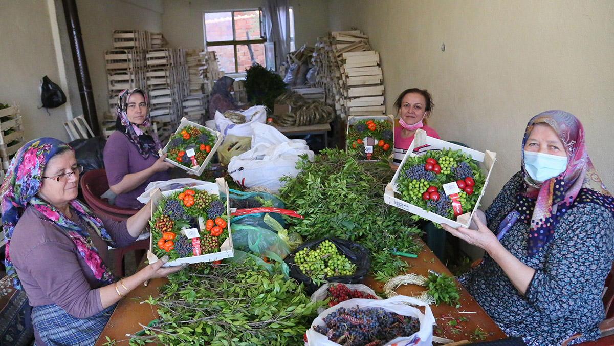 Avrupa'ya 10 milyon dolarlık Noel çelengi