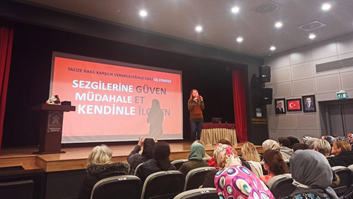 Bahçelievler'de sokak tacizine dikkat çekildi