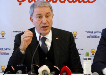 Bakan Akar: Aklınızı başınıza toplayın