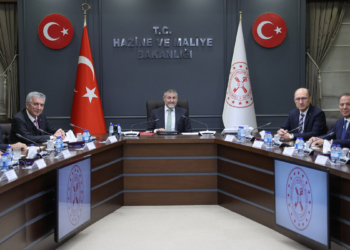 Bakan Nebati, İSO Başkanı Bahçıvan'ı kabul etti