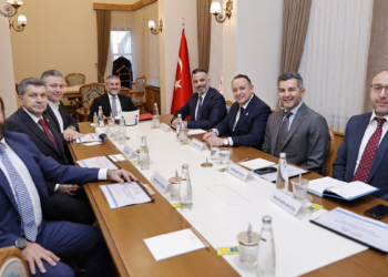 Bakan Nebati, İTHİB üyeleri ile görüştü