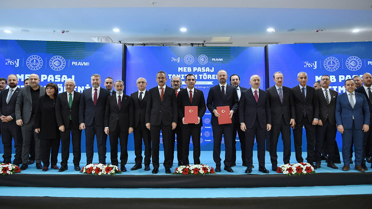 Bakanlar 'MEB Pasaj' platformunu tanıttı