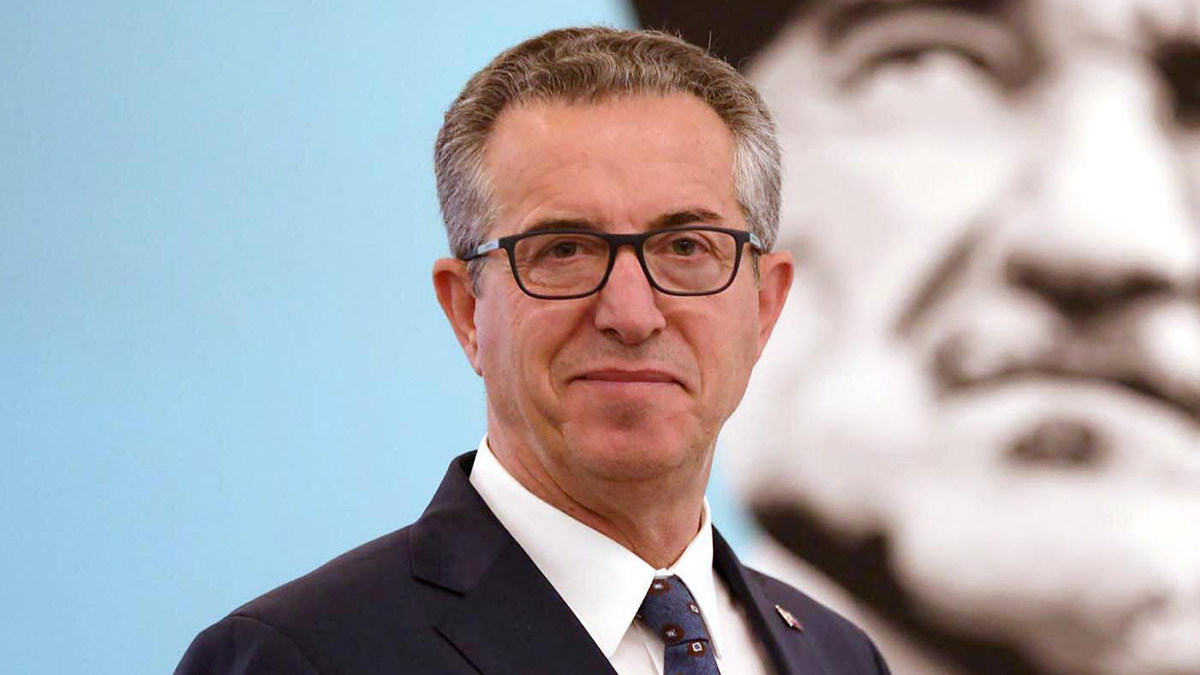 Başkan Halil Arda'nın yargılandığı dava ertelendi