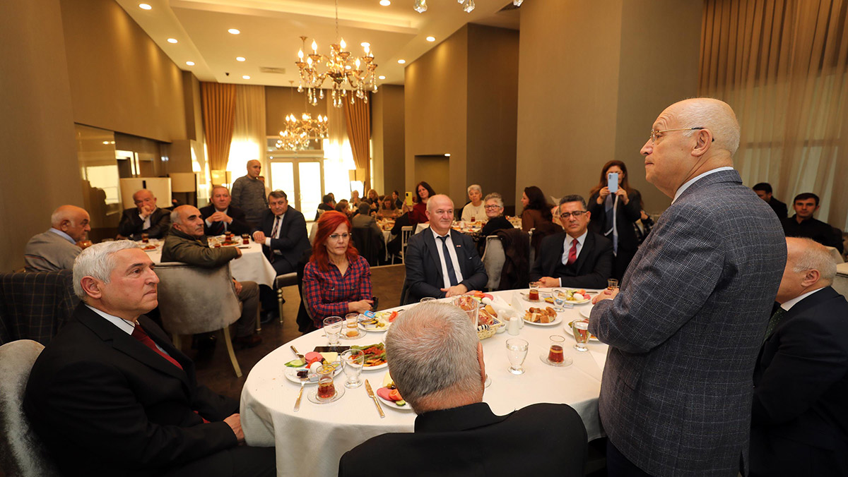 Başkan Yaşar, Yeşil Zara Gönüllüleri ile buluştu