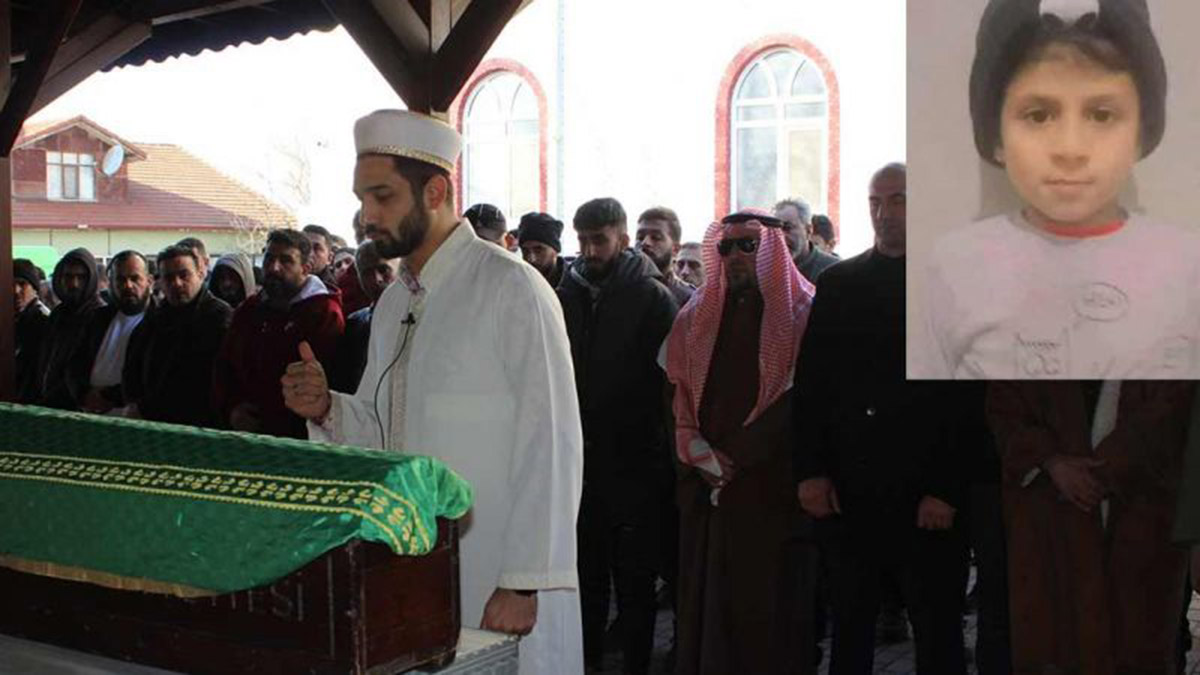 Beton direklerin arasına sıkışıp ölen Yusuf defnedildi