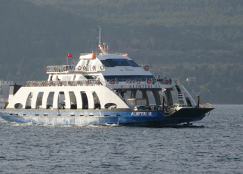 Bozcaada ve Gökçeada feribot seferleri iptal