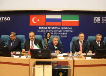 Bursa'da Türkiye- Tataristan İş Forumu düzenlendi