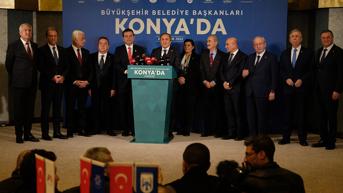 CHP'li 11 belediye başkanından ortak deklarasyon