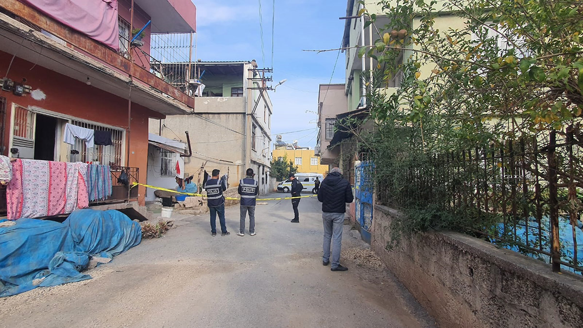 Çatıdan açılan ateşte yaralanan 5 polis taburcu oldu