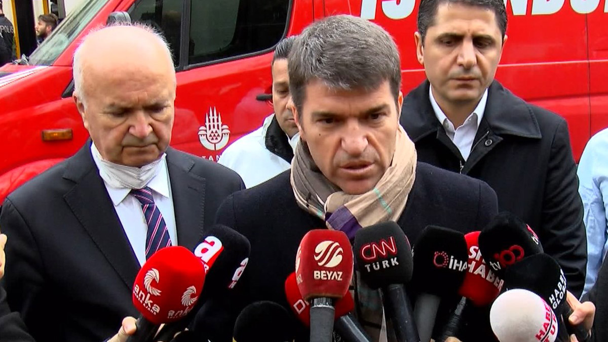 Çırağan Sarayı'ndaki yangından 3 işçi etkilendi