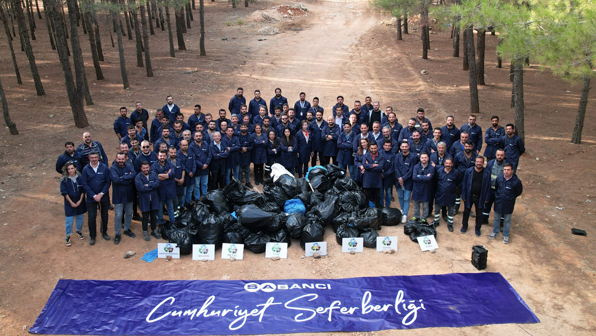 Cumhuriyet Seferberliği'nde 5.5 ton atık toplandı