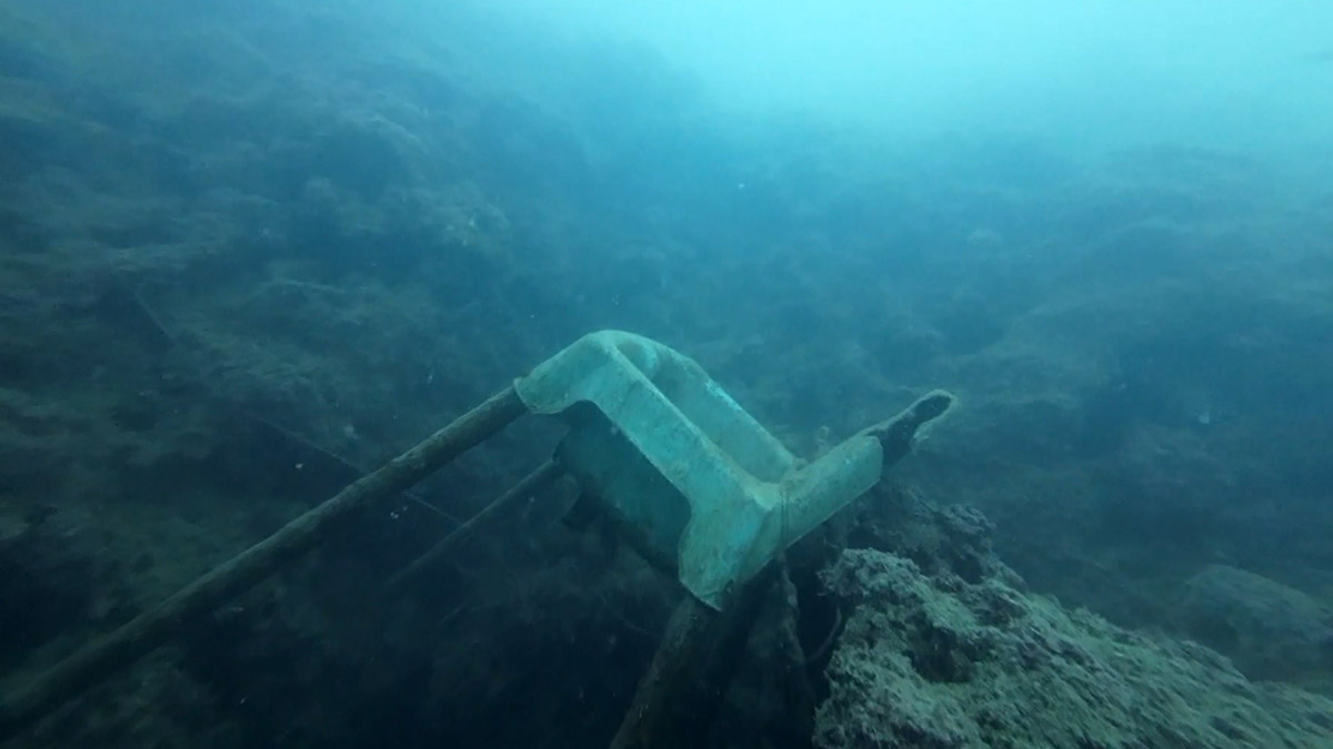 Deniz dibinde klozet, mama sandalyesi görüntülendi