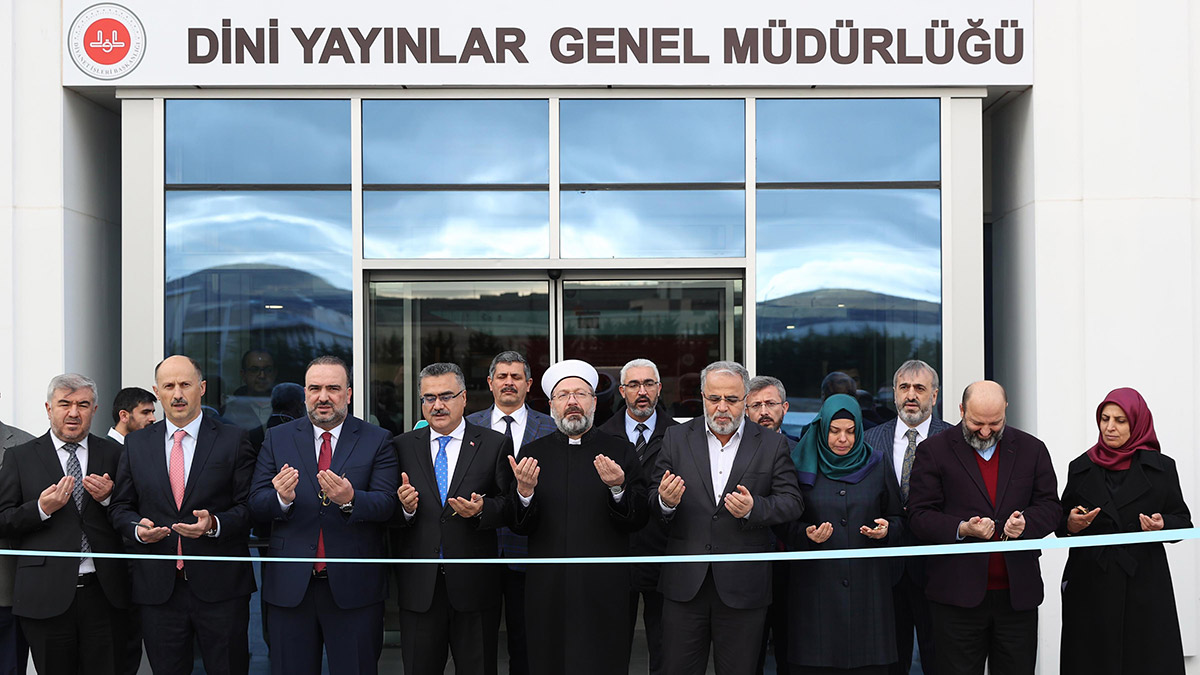 Dini Yayınlar Genel Müdürlüğü'nün binası açıldı