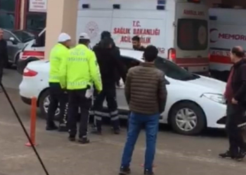 Diyarbakır’da otomobile ateş açıldı: 2 yaralı