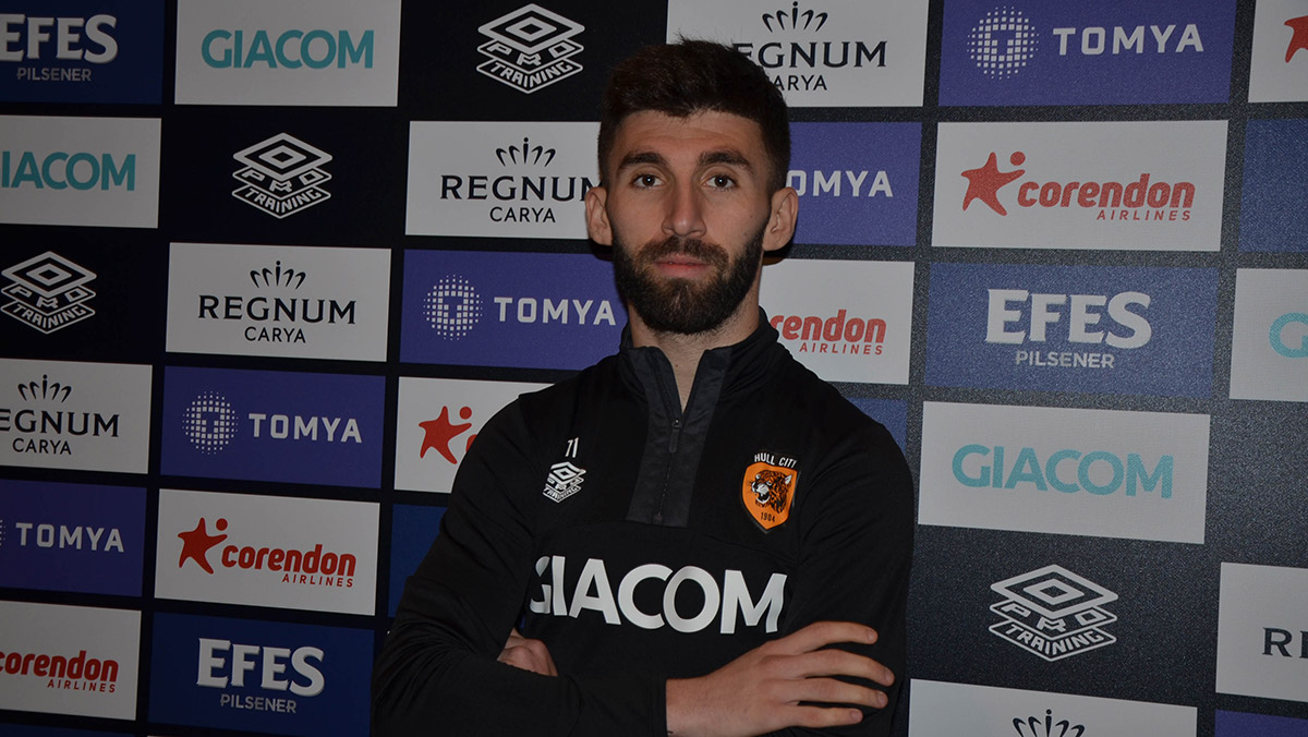 Doğukan Sinik: Taraftarlarımız çok istekli