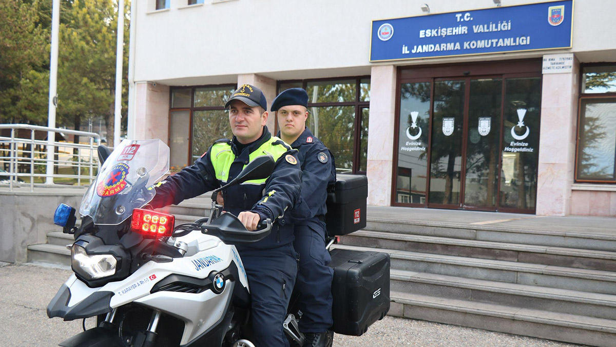 Down sendromlu Mücahid'in hayali gerçekleşti