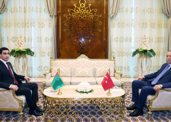 Erdoğan, Türkmenistan Devlet Başkanı ile görüştü
