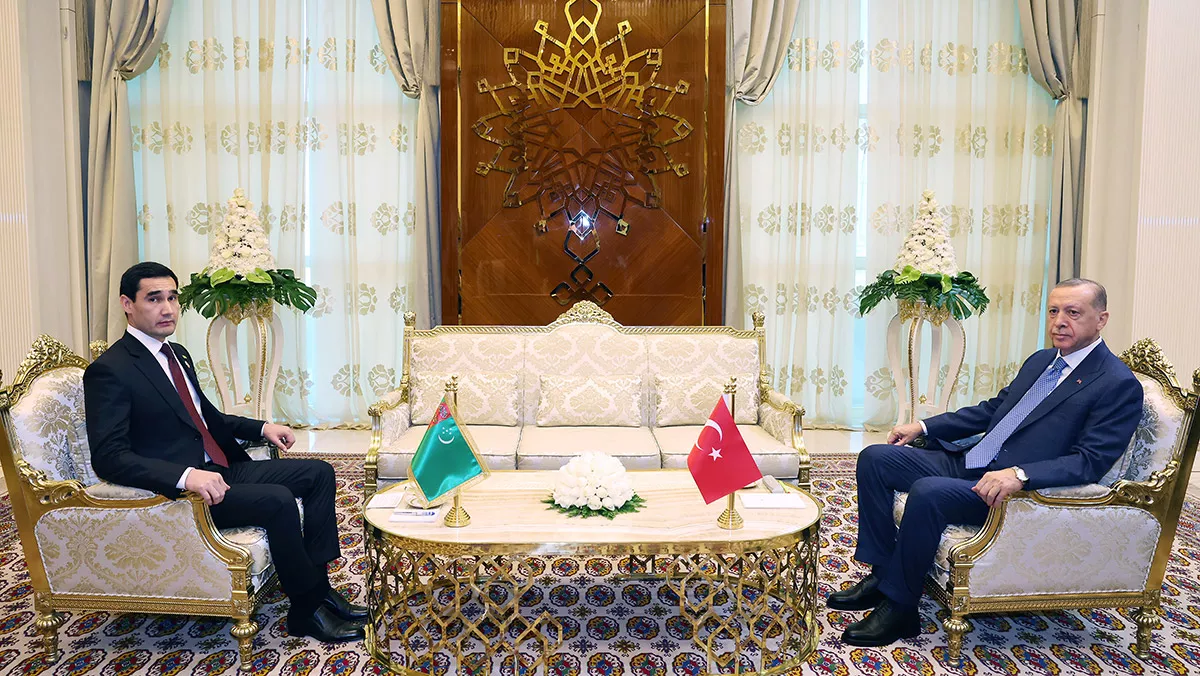 Erdoğan, türkmenistan devlet başkanı ile görüştü