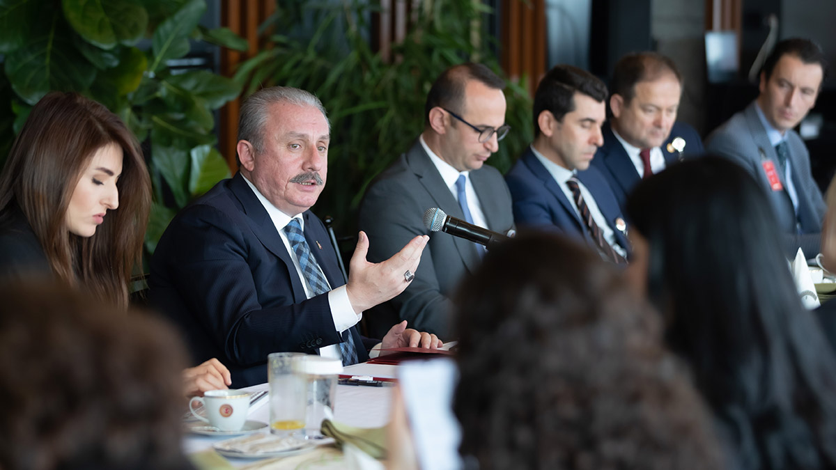 Erdoğan'ı nobel barış ödülüne aday gösterdim