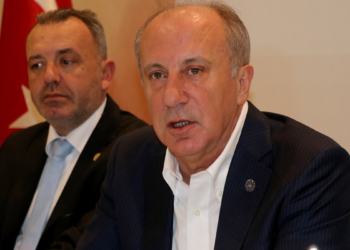 Esad'la görüşmek için mektup yazdım ama istemedi