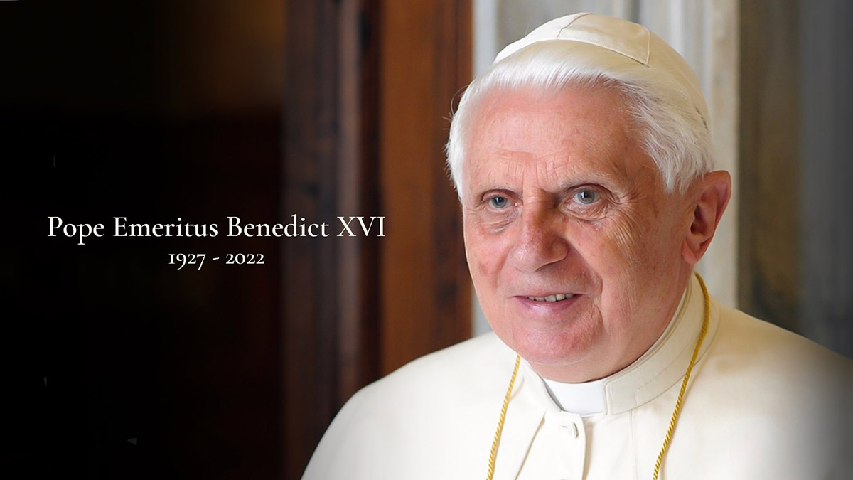 Eski papa 16. Benedict yaşamını yitirdi