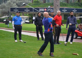 Fikret Öztürk Kulüplerarası Golf Turnuvası başladı