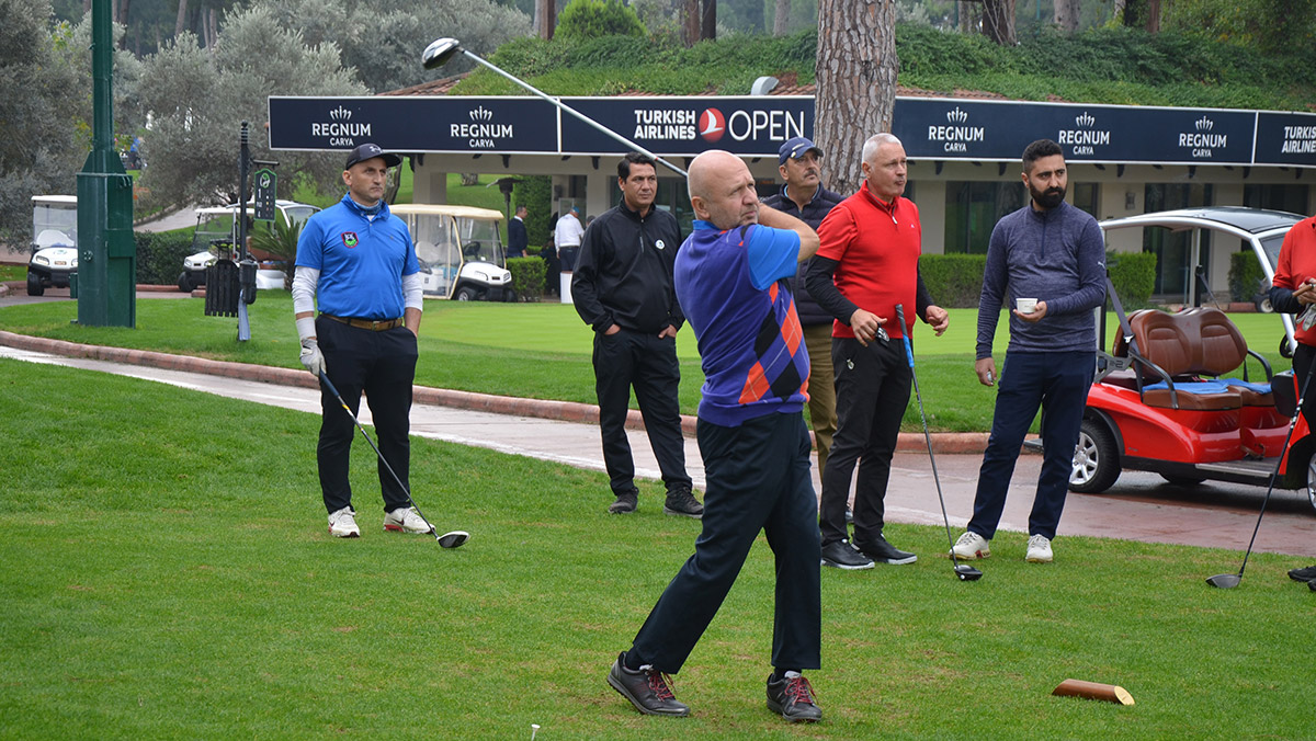 Fikret Öztürk Kulüplerarası Golf Turnuvası başladı
