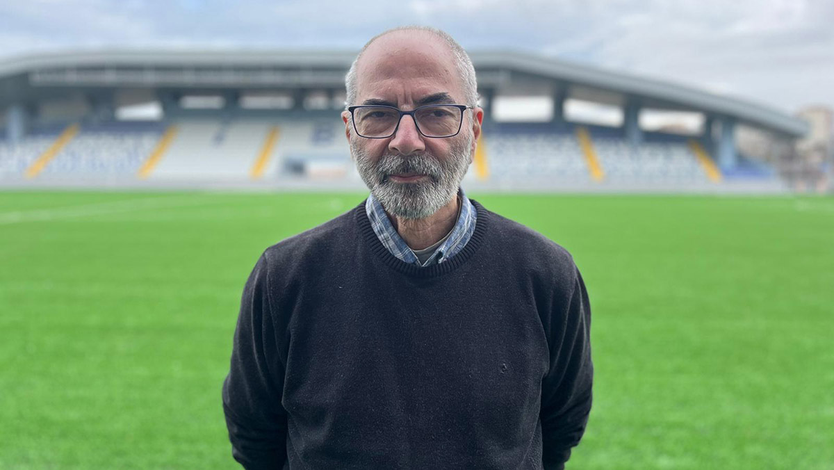 Halit Kıvanç'ın adı stada verildi