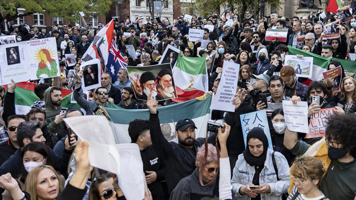 İran'da 100 protestocu idam cezasıyla karşı karşıya