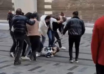 İstiklal Caddesi'nde kavga çıktı