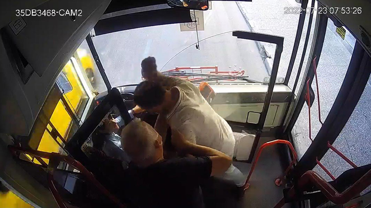 Kadın şoförü darbeden sanığa 2 yıl 8 ay hapis