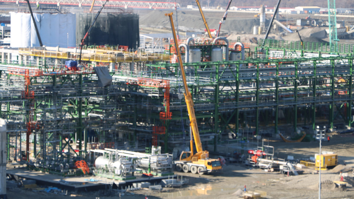 Karadeniz'de sismik araştırmalar devam ediyor